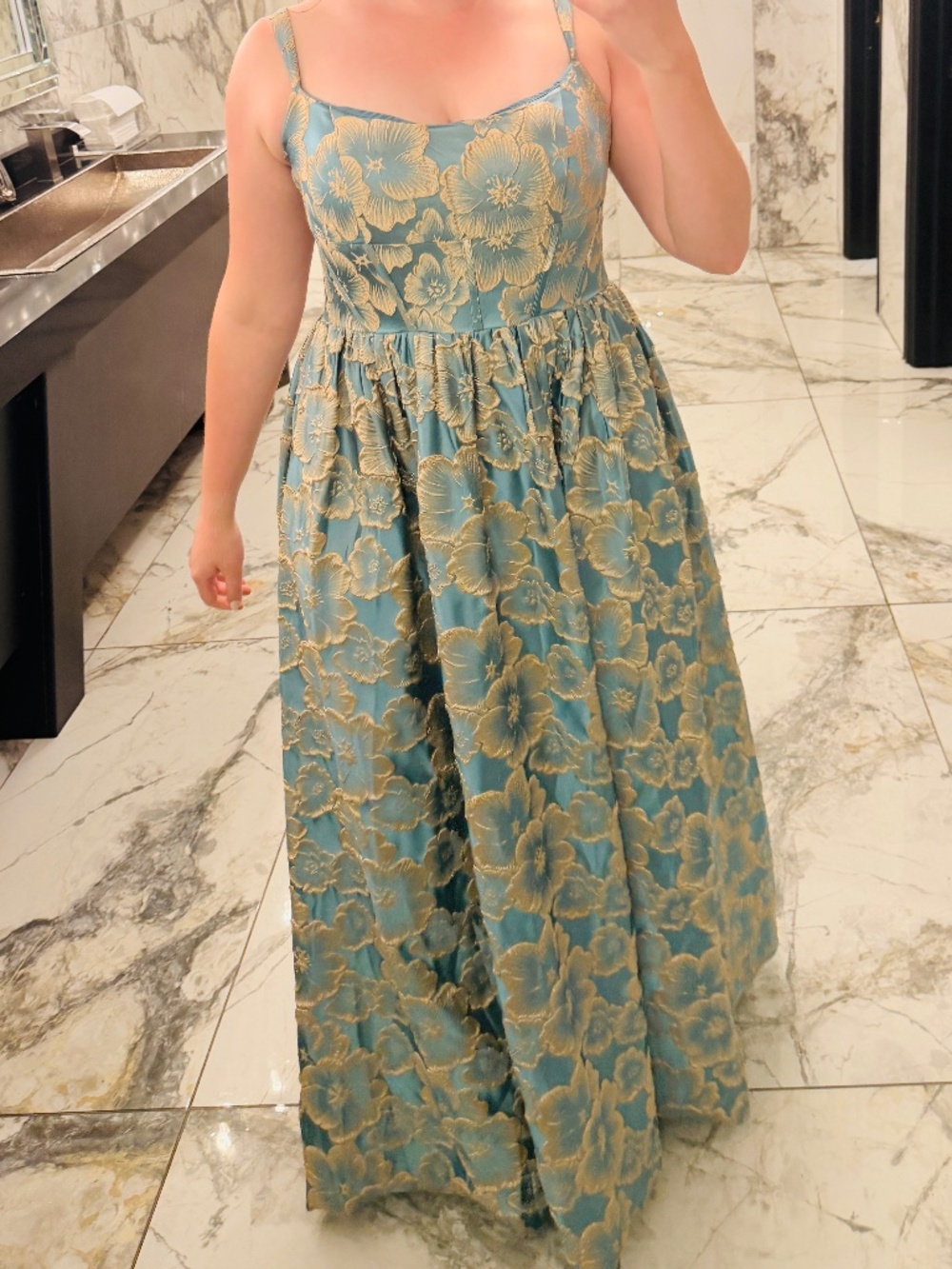 Blue and Gold evening gown, size US 14 - Picture 4 of 4